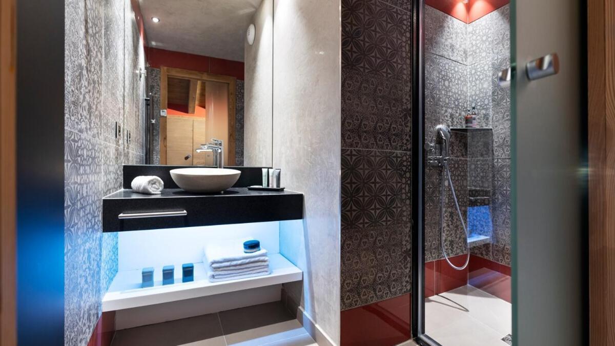 Mgm & Residences - Les D'alexane Hotel 4*